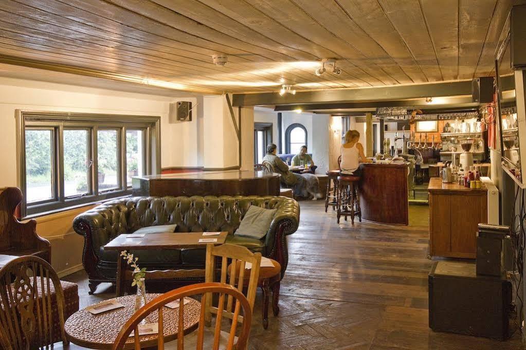 هيلنغلي The May Garland Inn المظهر الخارجي الصورة