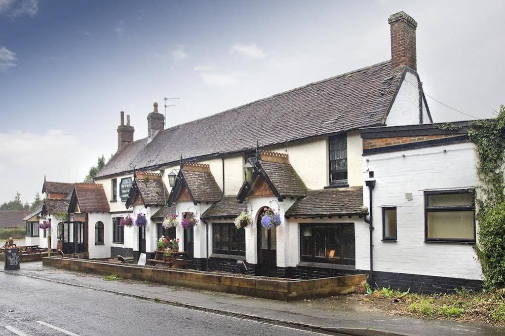 هيلنغلي The May Garland Inn المظهر الخارجي الصورة